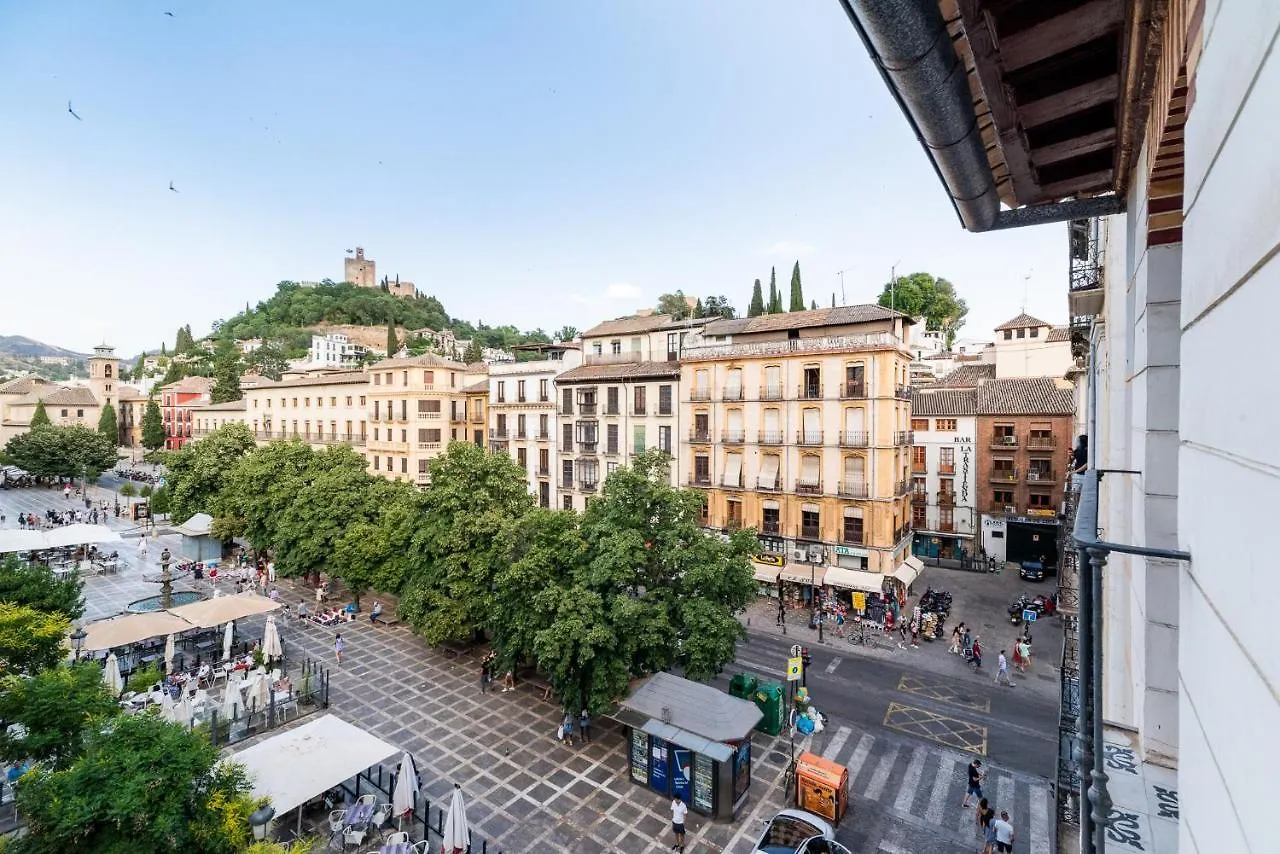 Precioso Apartamento En El Centro De Granada contacts